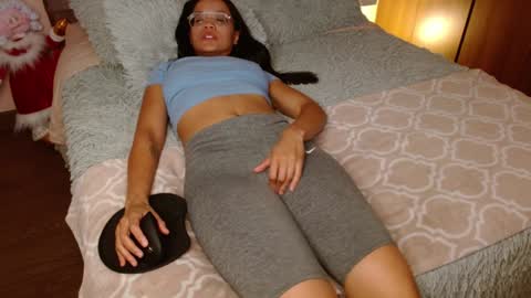 Snapshot of rouss_henao chatting on January 4, 2:25 am Rouss marie henao online show from January 4, 2:25 am