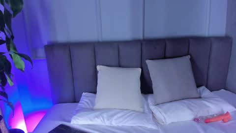 Rousse online show from February 20, 11:12 am