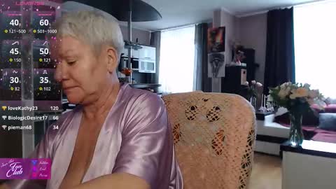 Roxana online show from March 16, 10:30 am