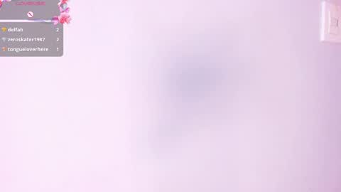 Snapshot of roxanaborns chatting on September 9, 5:13 pm roxanaborns online show from September 9, 5:13 pm