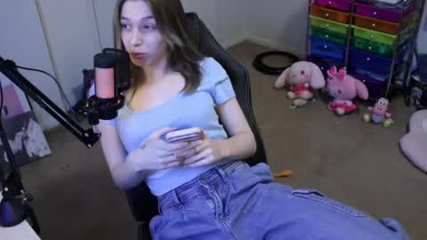 roxie online show from October 10, 10:47 pm