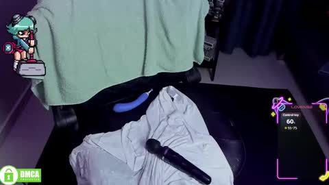 Annah  online show from March 11, 9:57 am