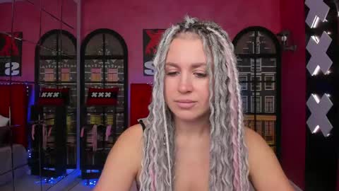 Roxy online show from May 7, 1:54 am