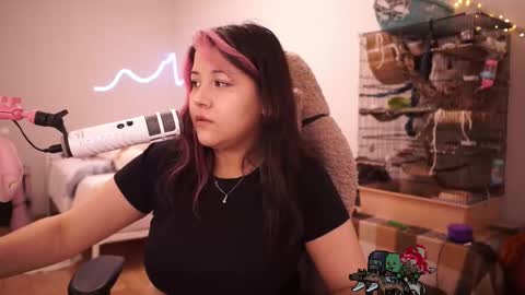 roxysuh online show from September 27, 9:27 am