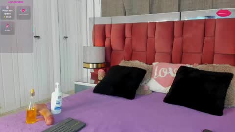 rubycrox online show from April 22, 3:47 am