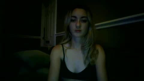 Izzy online show from May 30, 9:22 pm