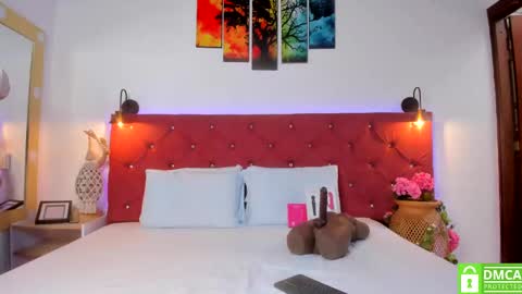 Ruth online show from November 13, 2:05 pm