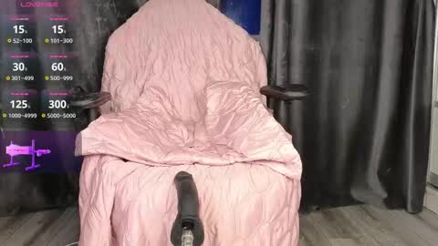 s1lent_v0id online show from December 18, 10:53 am