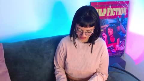 Val online show from October 3, 4:50 am