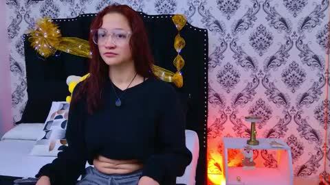 Saara Brown online show from December 1, 12:19 pm