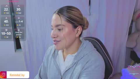 saaya_tay online show from March 17, 3:21 am