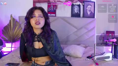 Sabina Merchetti online show from October 28, 3:01 am