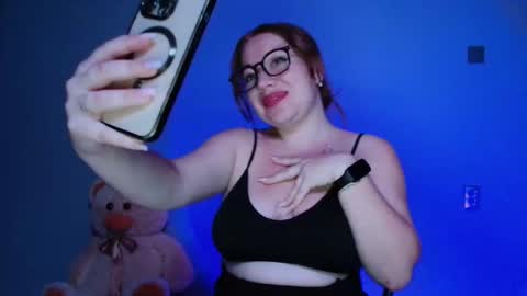 sabrina22503 online show from September 12, 7:43 pm