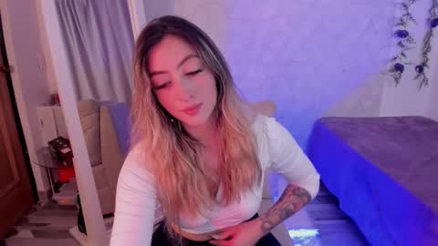 Sabrina Montana online show from December 7, 10:28 pm