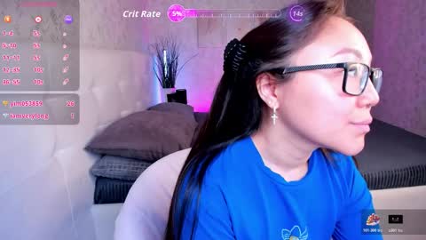 GMT7TueWedThuFriSatSun 0100am-0700am online show from November 13, 2:54 am