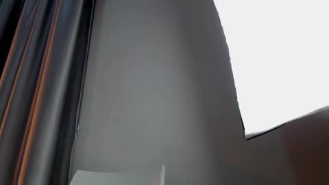Snapshot of sabrinawarren chatting on December 7, 12:02 pm Sabrina Warren online show from December 7, 12:02 pm