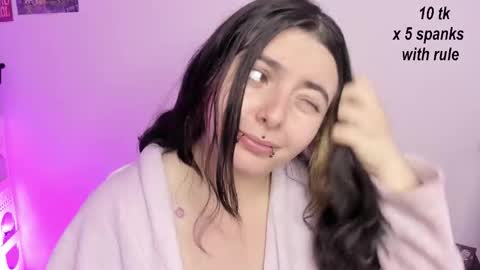 Ig  online show from October 16, 12:30 pm