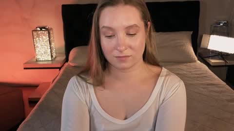 Trisha and Vincent online show from April 1, 8:28 pm