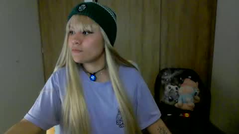 Saku online show from November 18, 3:07 am