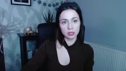 Sally online show from February 25, 2:04 pm