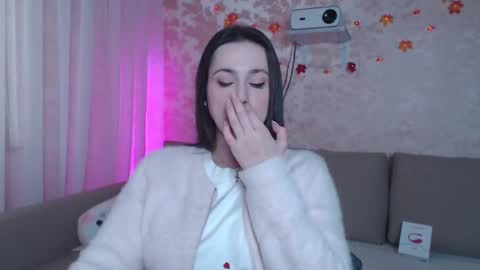 Sally online show from October 23, 8:09 am