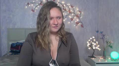 Sally online show from March 26, 6:48 am