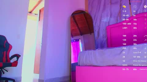 Snapshot of salma_27 chatting on October 18, 5:48 pm salma_27 online show from October 18, 5:48 pm