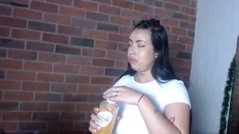   online show from December 9, 10:20 pm