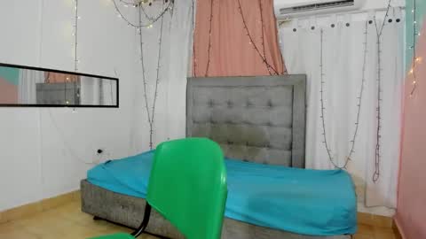 salome online show from November 24, 8:33 pm