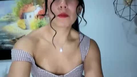 Salome  online show from May 29, 10:57 am