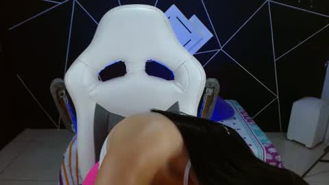Snapshot of salomeswet chatting on February 21, 11:32 pm martina online show from February 21, 11:32 pm
