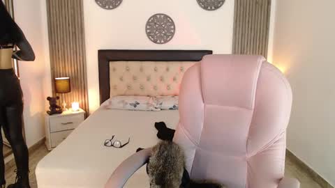 SAM MANSON online show from February 21, 3:43 pm