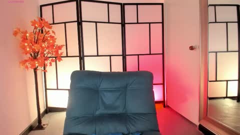 Sam online show from January 16, 2:35 pm