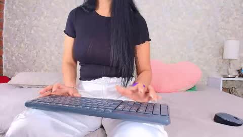 Samanta online show from October 24, 12:01 pm