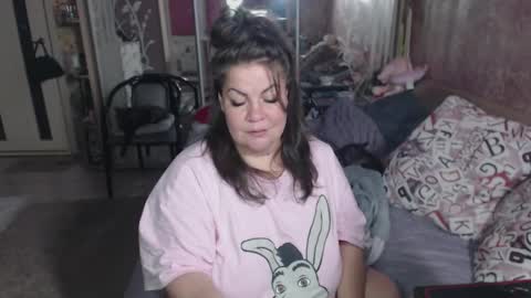 Snapshot of samanta_shy chatting on September 23, 7:34 pm Marry online show from September 23, 7:34 pm