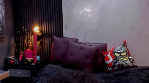 Samanta online show from April 4, 8:18 pm