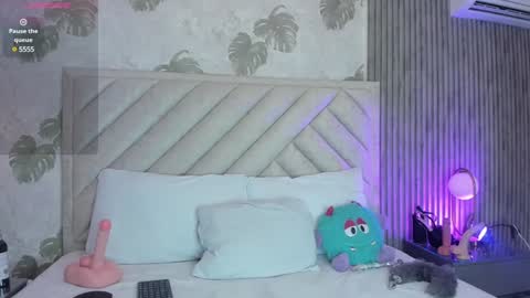 Samantha  online show from February 5, 4:48 am