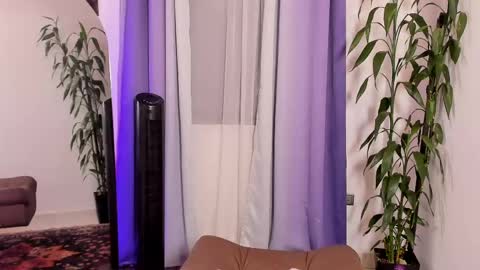 Samantha Ferrec online show from May 24, 11:14 pm