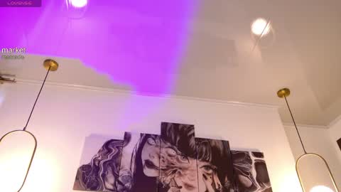 IGSamanthaGrant 10 online show from April 16, 9:39 pm