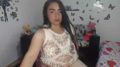 Snapshot of samanthakler17 chatting on September 22, 7:07 am samantha online show from September 22, 7:07 am