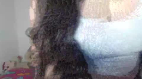 Snapshot of samanthakler17 chatting on January 9, 2:22 am samantha online show from January 9, 2:22 am
