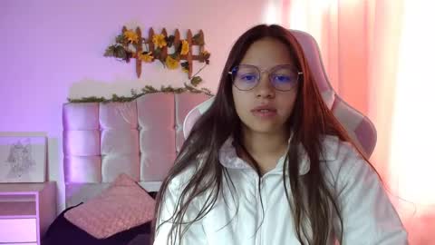 Samantha online show from February 18, 3:54 pm