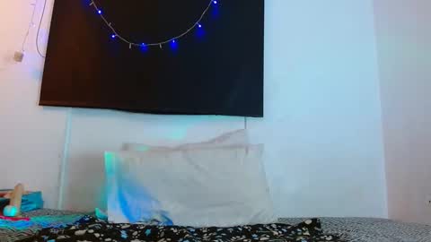 Samantha ferrer online show from February 6, 6:08 am