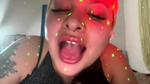 Samymoon online show from January 9, 8:24 pm