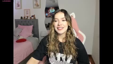Snapshot of samysweet_8 chatting on February 17, 12:49 pm Samanta online show from February 17, 12:49 pm