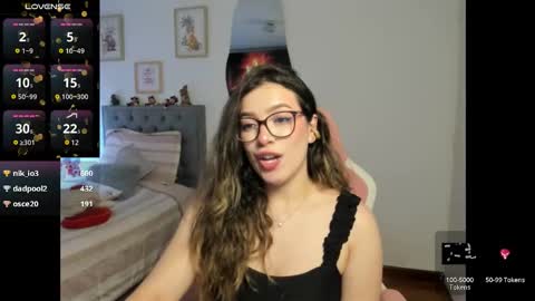 Snapshot of samysweet_8 chatting on October 3, 4:34 pm Samanta online show from October 3, 4:34 pm