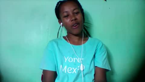 sandra1253099 online show from January 16, 8:21 am