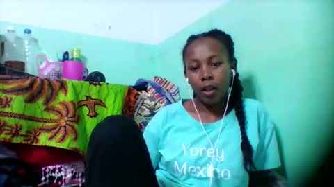 sandra1253099 online show from November 29, 7:29 pm