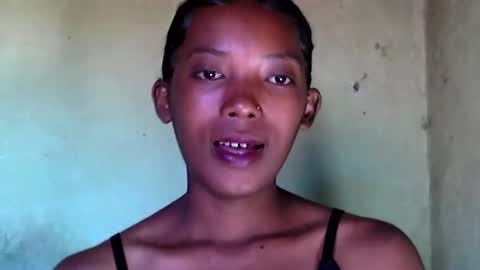 sandrine718 online show from February 9, 6:37 am