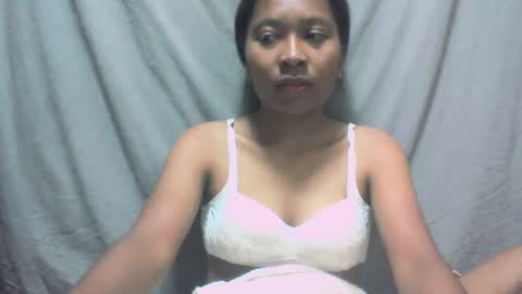 sandy735579 online show from October 13, 5:43 am